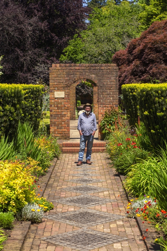 Jeremy Francis at Cloudehill